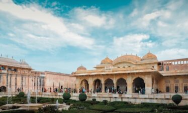 Explore Delhi, Agra and Jaipur in 10 days