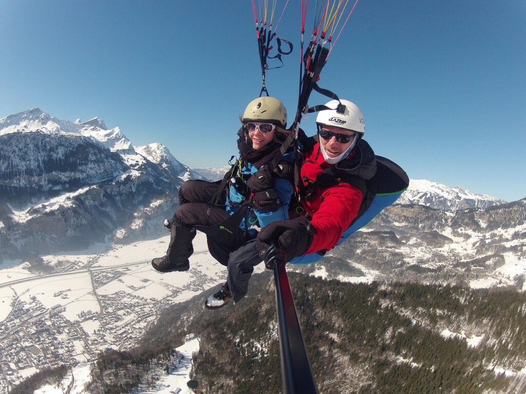 Discover the Best Paragliding Destinations in India