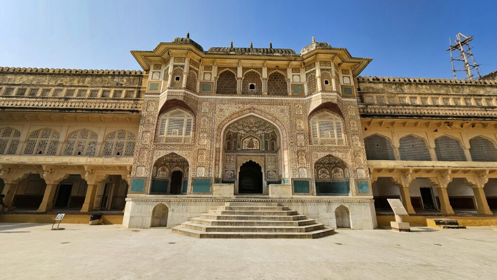 Stunning architectural detail of Amber Fort in Jaipur, showcasing intricate design.